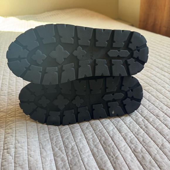 Prada Padded Re-Nylon Slippers - Picture 8 of 14